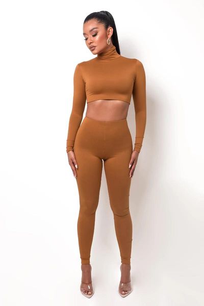 women's two piece pants kgfigu sets women 2021 fall clothing ladies high-necked long-sleeved crop and bodycon solid color suit, White
women's two piece pants kgfigu sets women 2021 fall clothing ladies high-necked long-sleeved crop and bodycon solid color suit, White