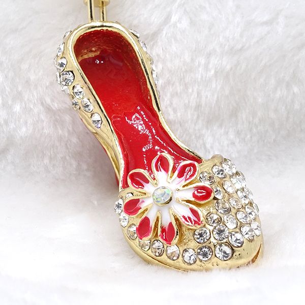 fashion keychain gift high heel keychain ladies pendant bag keychain alloy painted saffron personality accessories, Slivery;golden
fashion keychain gift high heel keychain ladies pendant bag keychain alloy painted saffron personality accessories, Slivery;golden