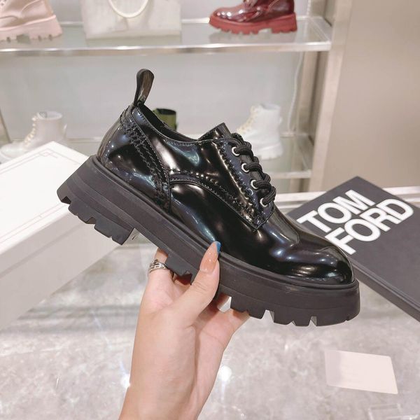 designer boots martin women fashion winter boot design classic high and low tube platform ankle leather lace-up 35-40, Black
designer boots martin women fashion winter boot design classic high and low tube platform ankle leather lace-up 35-40, Black