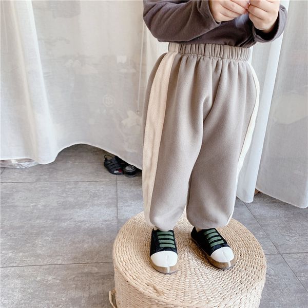 winter cotton fashion patchwork sweatpants for children thicken warm fleece loose harem pants 1-6y 210508, Blue
winter cotton fashion patchwork sweatpants for children thicken warm fleece loose harem pants 1-6y 210508, Blue