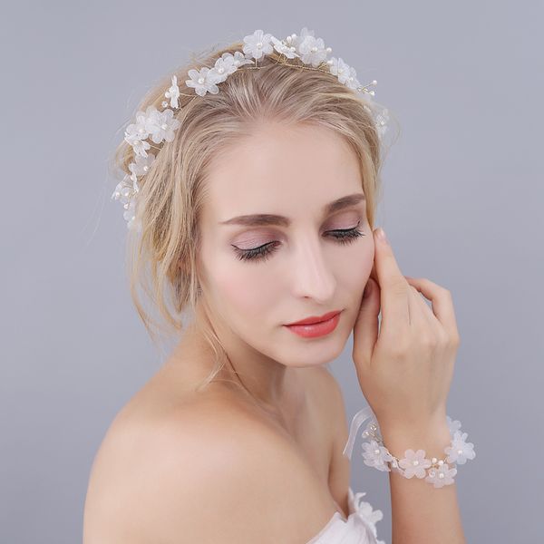 o932 exquisite handmade wedding bridal headpiece alloy yarn pearl flower headband marriage bride to be bracelet hand chain set, Silver
o932 exquisite handmade wedding bridal headpiece alloy yarn pearl flower headband marriage bride to be bracelet hand chain set, Silver