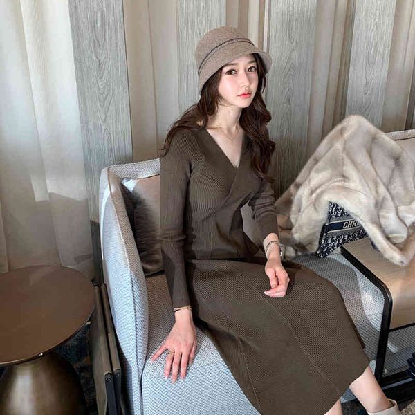 casual dresses winter new women pleated knitted v-neck long sleeves elastic knit elegant warm solid sweater xtnz, Black;gray
casual dresses winter new women pleated knitted v-neck long sleeves elastic knit elegant warm solid sweater xtnz, Black;gray