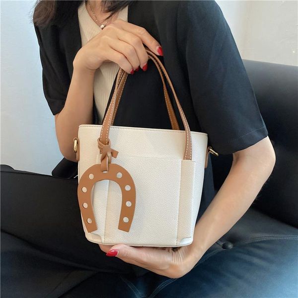 evening bags bucket bag luxury handbag women 2021 shoulder messenger soft leather handle tote retro litchi pattern crossbody
evening bags bucket bag luxury handbag women 2021 shoulder messenger soft leather handle tote retro litchi pattern crossbody