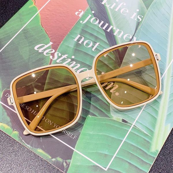 sunglasses 2021 brand gradient square eyeglasses personalized cat eyes colorful sun glasses trend versatile goggles gafas, White;black
sunglasses 2021 brand gradient square eyeglasses personalized cat eyes colorful sun glasses trend versatile goggles gafas, White;black