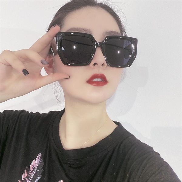 sunglasses lamofur brand ladies women gradient lens sun glasses square luxury oculos lunette de soleil femme 9106, White;black
sunglasses lamofur brand ladies women gradient lens sun glasses square luxury oculos lunette de soleil femme 9106, White;black