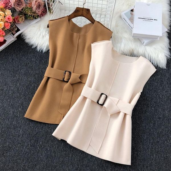 women 2021 autumn winter fashion short woolen vests female pullover slim waistcoat ladies solid color o-neck d4121, Black;white
women 2021 autumn winter fashion short woolen vests female pullover slim waistcoat ladies solid color o-neck d4121, Black;white