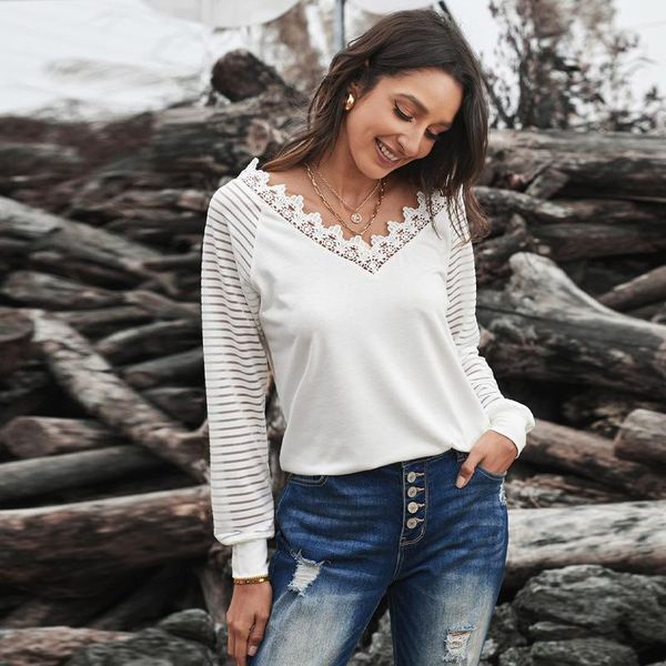 casual bottoming shirt women 2021 spring/summer lace trim v-neck stripe stitching long-sleeved pullover blouse lady women's t-shirt, White
casual bottoming shirt women 2021 spring/summer lace trim v-neck stripe stitching long-sleeved pullover blouse lady women's t-shirt, White