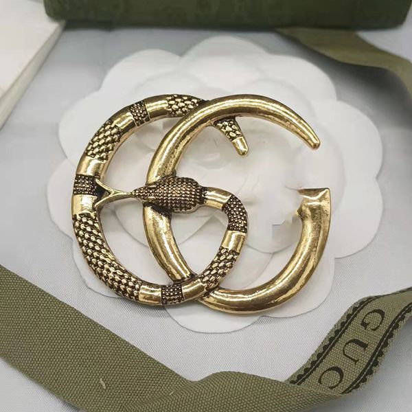 20color brand designer simple women brooches small sweet wind 18k gold plated crystal pearl letters suit dress pins for party nice gift spec, Gray
20color brand designer simple women brooches small sweet wind 18k gold plated crystal pearl letters suit dress pins for party nice gift spec, Gray