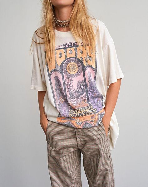 happie queens women boho tees short sleeve letter print vintage t shirt women's t-shirt, White
happie queens women boho tees short sleeve letter print vintage t shirt women's t-shirt, White