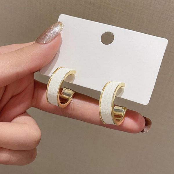 hoop & huggie 2021 trendy korean white black geometric round c shape earrings for women girl party fashion jewelry gift, Golden;silver
hoop & huggie 2021 trendy korean white black geometric round c shape earrings for women girl party fashion jewelry gift, Golden;silver