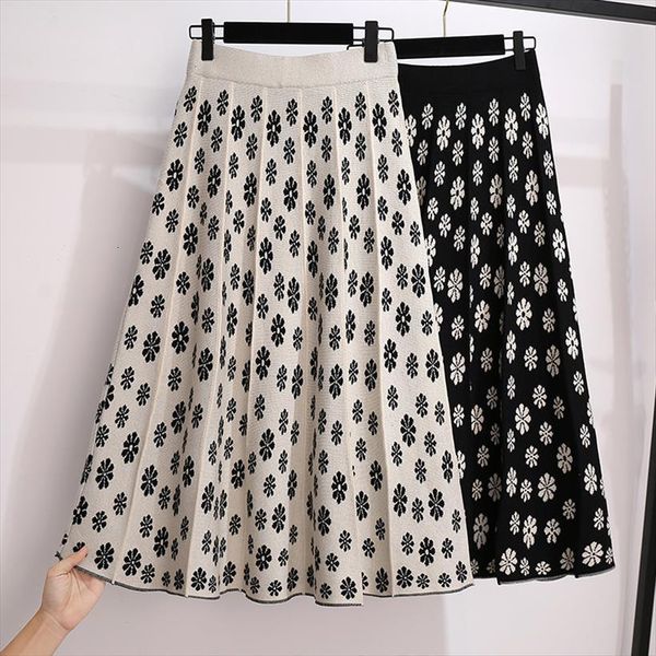 floral knitted long pleated female women's skirts clothes 2021 spring winter autumn vintage high-waisted d0429, Black
floral knitted long pleated female women's skirts clothes 2021 spring winter autumn vintage high-waisted d0429, Black