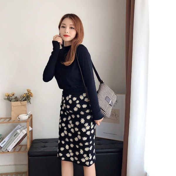 autumn ol temperament knitted skirt a-line fashion flower skirts womens sa240, Black
autumn ol temperament knitted skirt a-line fashion flower skirts womens sa240, Black