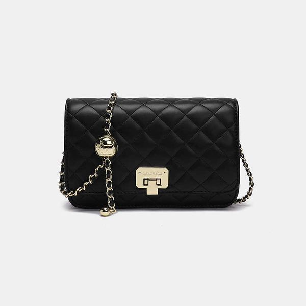single shoulder bag 2021 trend versatile chain hardware lock lingge small square leisure travel women's
single shoulder bag 2021 trend versatile chain hardware lock lingge small square leisure travel women's