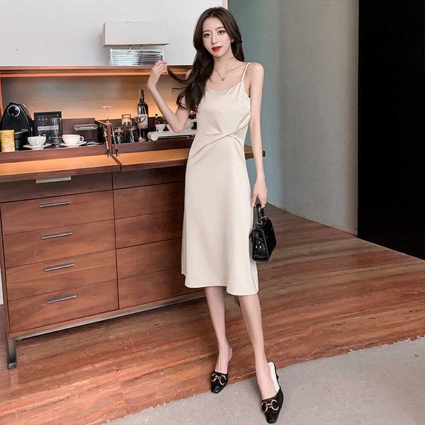 wear it with blazer coat and suspender drs, women's 2021 slim waist, triacetic acid satin high-end drs, Black;gray
wear it with blazer coat and suspender drs, women's 2021 slim waist, triacetic acid satin high-end drs, Black;gray