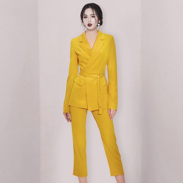 early autumn 2021 high-end european and american fashion women's clothing temperament show thin long sleeve two suit woman piece pants, White
early autumn 2021 high-end european and american fashion women's clothing temperament show thin long sleeve two suit woman piece pants, White