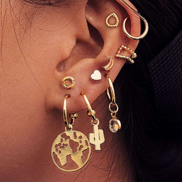 creative personality map cactus love earring set 9 pairs of alloy gold ear clip female, Golden;silver
creative personality map cactus love earring set 9 pairs of alloy gold ear clip female, Golden;silver