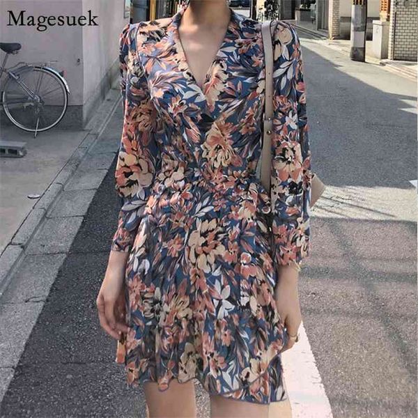 korean chic summer floral dress women long sleeve v neck print vintage woman party elegant short es vestido 13929 210512, Black;gray
korean chic summer floral dress women long sleeve v neck print vintage woman party elegant short es vestido 13929 210512, Black;gray