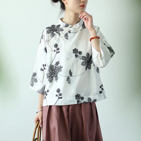johnature chinese style embroidery floral shirts for women vintage blouses white stand seven sleeve summer loose shirts 210521
johnature chinese style embroidery floral shirts for women vintage blouses white stand seven sleeve summer loose shirts 210521