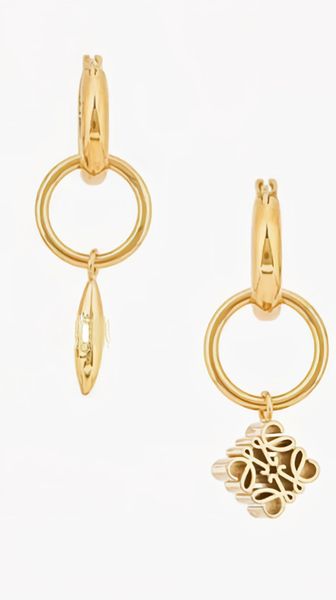 fashion designer new jewelry luo family asymmetric earrings light luxury personality fashionable versatile trend net red same stud, Golden
fashion designer new jewelry luo family asymmetric earrings light luxury personality fashionable versatile trend net red same stud, Golden