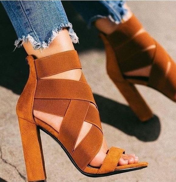fashion women lady casual peep toe high chunky heels hollow out cross gladiator roman feminine sandals boots shoes 2021 dress, Black 
fashion women lady casual peep toe high chunky heels hollow out cross gladiator roman feminine sandals boots shoes 2021 dress, Black