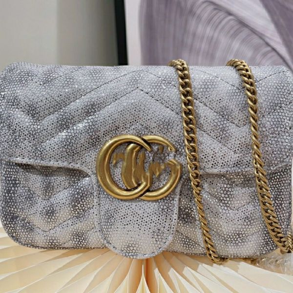 new leather love chain bag for women, silver pearl fish skin stitching, feel can be single shoulder cross ysj
new leather love chain bag for women, silver pearl fish skin stitching, feel can be single shoulder cross ysj