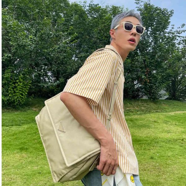 correct postman's bag men's and women's medieval two one nylon inverted triangle single shoulder messenger bag purses clearan
correct postman's bag men's and women's medieval two one nylon inverted triangle single shoulder messenger bag purses clearan