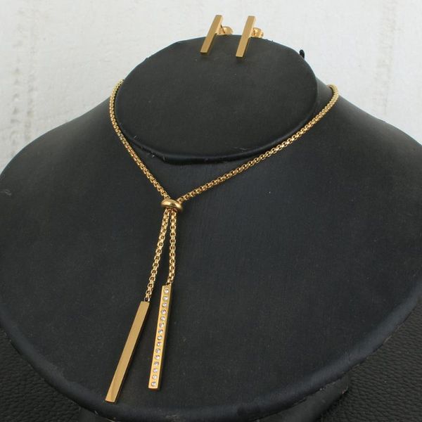 earrings & necklace fashion stainless steel jewelry sets for women gold color pendants and sryz044, Silver
earrings & necklace fashion stainless steel jewelry sets for women gold color pendants and sryz044, Silver