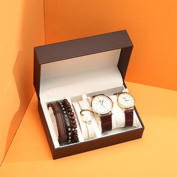 wristwatches 2021 fashion couple watches set men&women quartz wristwatch men's leather and ladies crystal bracelets sets for lover, Slivery;brown
wristwatches 2021 fashion couple watches set men&women quartz wristwatch men's leather and ladies crystal bracelets sets for lover, Slivery;brown