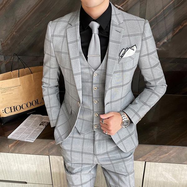 men's suits & blazers (jacket+pant+vest) 2021 luxury 3 pcs men suit fashion male slim fit plaid business office sets groom wedding dres, White;black
men's suits & blazers (jacket+pant+vest) 2021 luxury 3 pcs men suit fashion male slim fit plaid business office sets groom wedding dres, White;black