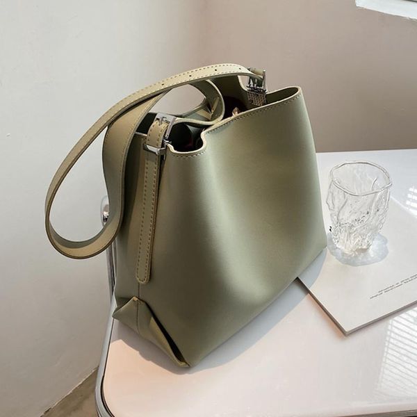 women's shoulder bag, double compartment, solid color, large capacity, pu leather, cross, spring, 2021 cross body
women's shoulder bag, double compartment, solid color, large capacity, pu leather, cross, spring, 2021 cross body