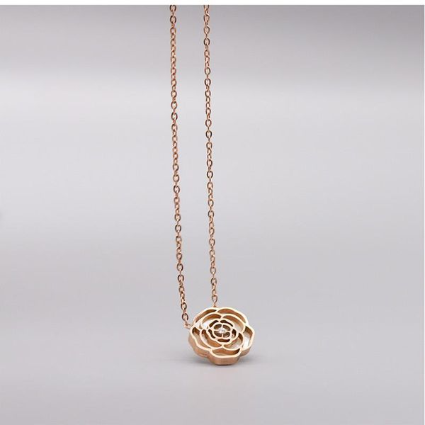 elegant pink gold plated stainless steel rose flower necklace for women jewelery, simple woman neck chain shell necklaces chains, Silver
elegant pink gold plated stainless steel rose flower necklace for women jewelery, simple woman neck chain shell necklaces chains, Silver