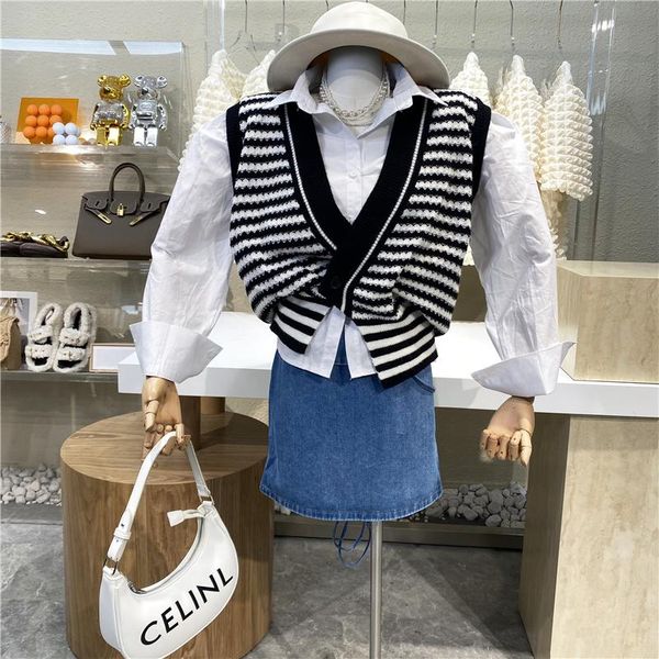 women's vests 2021 v-neck loose stripe color blocking irregular sleeveless vest versatile casual lazy style waistcoat knitted, Black;white
women's vests 2021 v-neck loose stripe color blocking irregular sleeveless vest versatile casual lazy style waistcoat knitted, Black;white