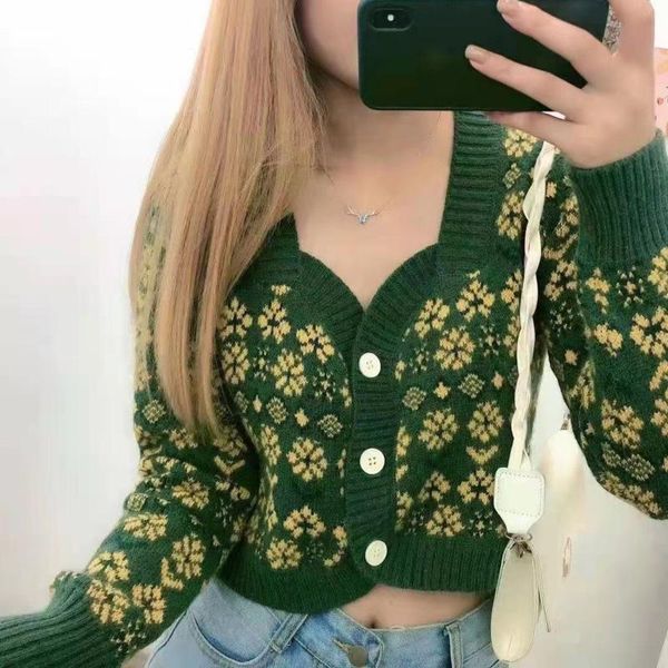women's sweaters women autumn fashion retro jacquard sweater square collar knitted cardigan daisy coat button-up long sleeve chic crop, White;black
women's sweaters women autumn fashion retro jacquard sweater square collar knitted cardigan daisy coat button-up long sleeve chic crop, White;black
