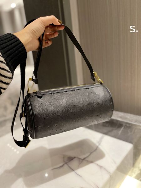 brand classic designers shoulder bags crossbody size 26x13cm bag genuine leather luxury handbags
brand classic designers shoulder bags crossbody size 26x13cm bag genuine leather luxury handbags