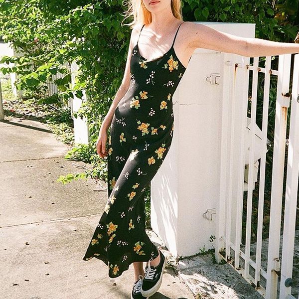 casual dresses floral print elegant sleeveless maxi women v neck backless party club sundress summer sling strap beach holiday, Black;gray
casual dresses floral print elegant sleeveless maxi women v neck backless party club sundress summer sling strap beach holiday, Black;gray