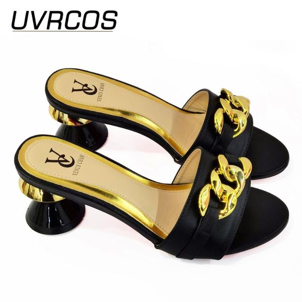 dress shoes latest wedding bride 2021 fashion women italian decorated with rhinestone plus size 37-43, Black
dress shoes latest wedding bride 2021 fashion women italian decorated with rhinestone plus size 37-43, Black