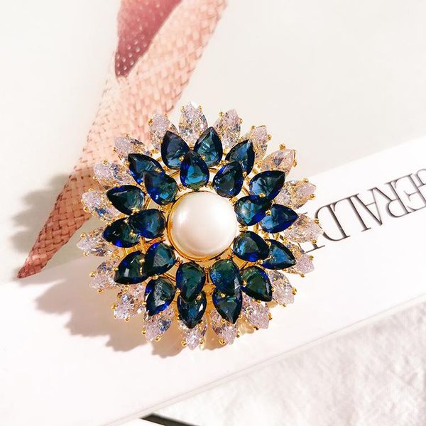 pins, brooches elegant pearl brooch fashion girl crystal corsage collar pin women's banquet costume jewelry clothes accessories, Gray
pins, brooches elegant pearl brooch fashion girl crystal corsage collar pin women's banquet costume jewelry clothes accessories, Gray