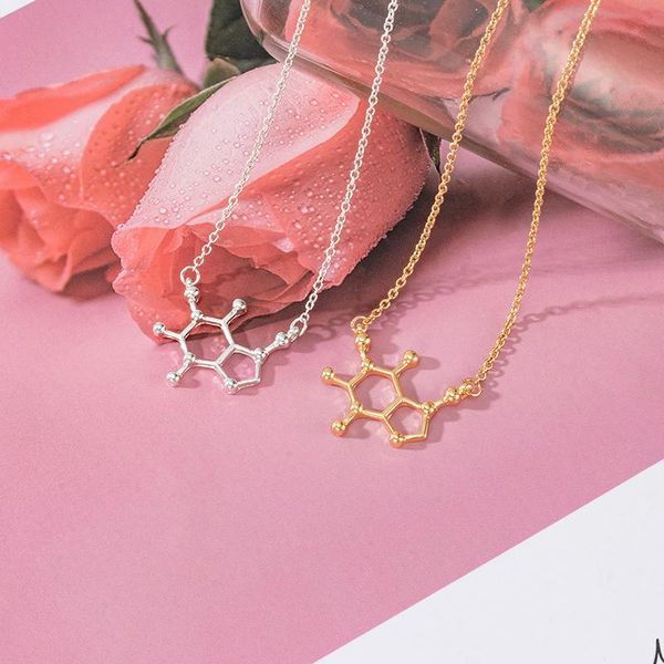 chains 2021 tiny gold silver color honeycomb fashion pendant necklace for women sideways metal choker female party jewelry gifts
chains 2021 tiny gold silver color honeycomb fashion pendant necklace for women sideways metal choker female party jewelry gifts