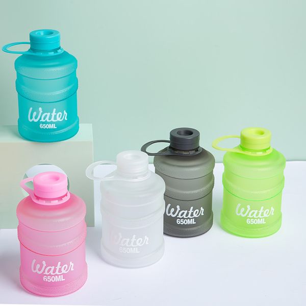 650ml kawaii bottle cute water bucket cup drop-proof plastic drinkware for girls students training camping running water bottle
650ml kawaii bottle cute water bucket cup drop-proof plastic drinkware for girls students training camping running water bottle