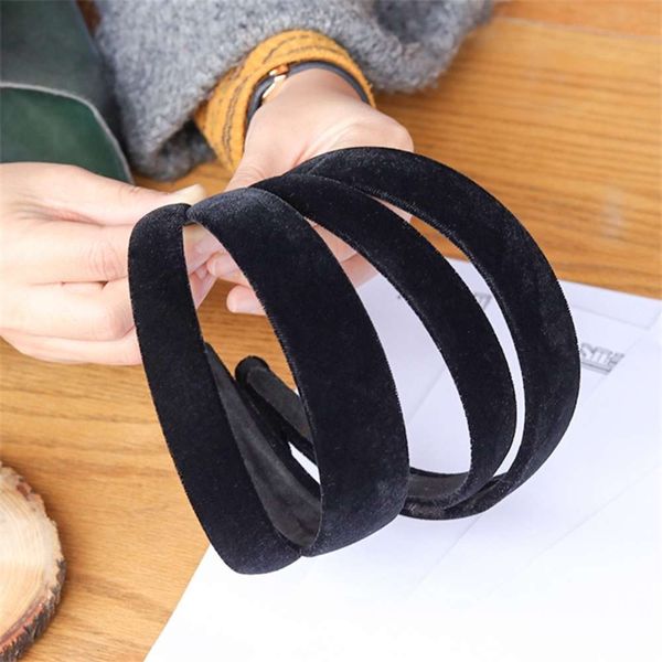net red korean style hair ornament gold velvet corduroy all inclusive cloth hairband temperament headband wide edge popular, Silver
net red korean style hair ornament gold velvet corduroy all inclusive cloth hairband temperament headband wide edge popular, Silver