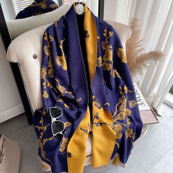 national style and new imitation cashmere scarf female magnolia warm thickened double-sided shawl live broadcast bib, Blue;gray
national style and new imitation cashmere scarf female magnolia warm thickened double-sided shawl live broadcast bib, Blue;gray