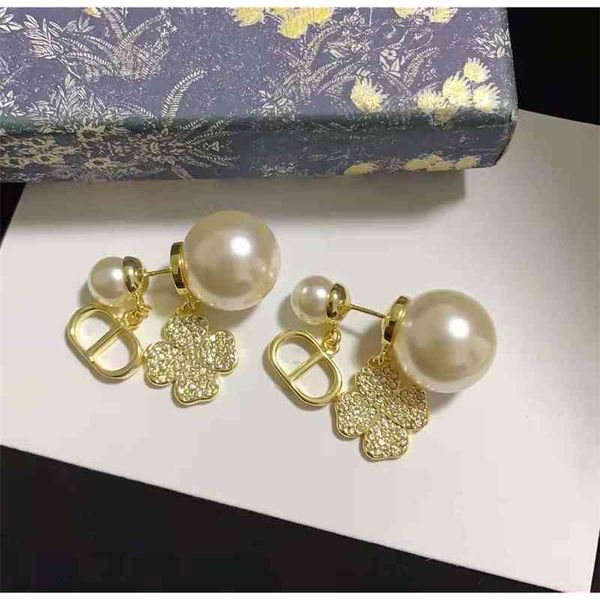 special offer designer jewelry 925 silver needle pearl fashion high version clover earrings fashion leisure awq1
special offer designer jewelry 925 silver needle pearl fashion high version clover earrings fashion leisure awq1