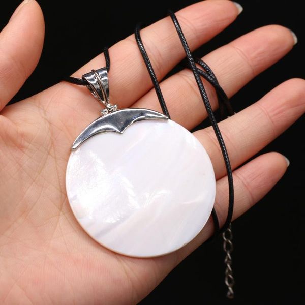 pendant necklaces natural shell round alloy necklace handmade crafts diy elegant sweater chain anniversary gift for women, Silver
pendant necklaces natural shell round alloy necklace handmade crafts diy elegant sweater chain anniversary gift for women, Silver