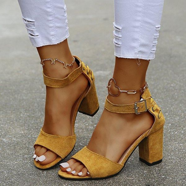 sandals beige heeled women's low shoes 2021 summer large size open toe black block low-heeled big girls high elastic band
sandals beige heeled women's low shoes 2021 summer large size open toe black block low-heeled big girls high elastic band