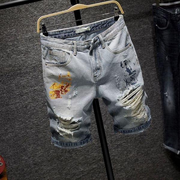 men's jeans streetwear will see blue light denim shorts men torn hole at knee height straight jeans fashion casual impression short pan 
men's jeans streetwear will see blue light denim shorts men torn hole at knee height straight jeans fashion casual impression short pan