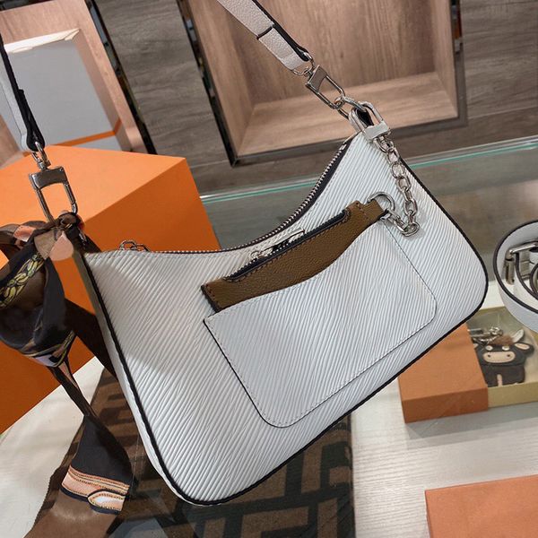 2021 latest lady designers shoulder bag water ripple marelle fashion luxurys women purse with card holder crossbody bags luxurys handbags 
2021 latest lady designers shoulder bag water ripple marelle fashion luxurys women purse with card holder crossbody bags luxurys handbags