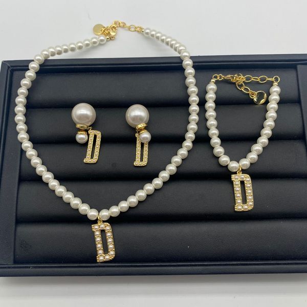 d / di home pearl necklace cd letter earring net red pig nose bracelet high version brass earrings, Silver
d / di home pearl necklace cd letter earring net red pig nose bracelet high version brass earrings, Silver
