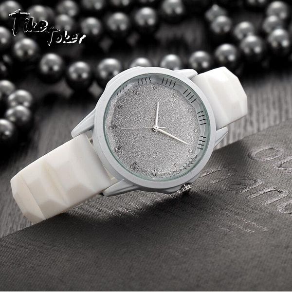 wristwatches tiket brand quartz watch leather wrist luxury fashion women casual wristwatch female gift drop, Slivery;brown
wristwatches tiket brand quartz watch leather wrist luxury fashion women casual wristwatch female gift drop, Slivery;brown