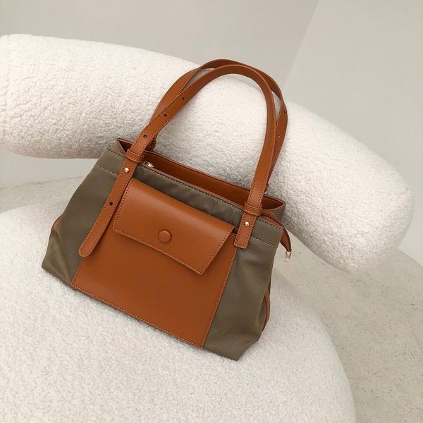evening bags large capacity 2021 winter oxford cloth shoulder bag ladies simple casual all-match tote sacos de mujer vestir
evening bags large capacity 2021 winter oxford cloth shoulder bag ladies simple casual all-match tote sacos de mujer vestir