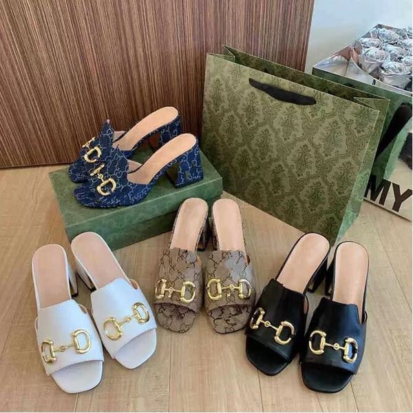 elegant summer slippers fashion high heels metal buckle thick heel designer gold women's new women's 35=40, Black
elegant summer slippers fashion high heels metal buckle thick heel designer gold women's new women's 35=40, Black